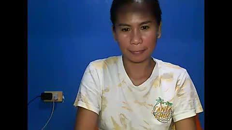 Snapshot of yourmorenagirl69 chatting on September 15, 7:19 am yourmorenagirl69 online show from September 15, 7:19 am