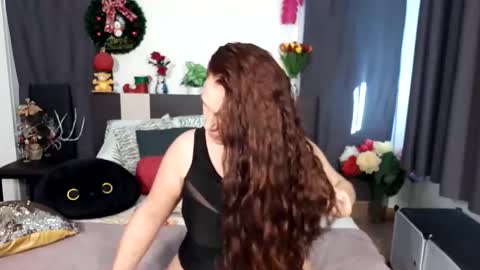 yourmysterycharm online show from December 17, 9:15 am