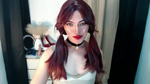 Snapshot of yournaughtykendal chatting on June 28, 10:05 pm TIFFANY SUCKING QUEEN online show from June 28, 10:05 pm