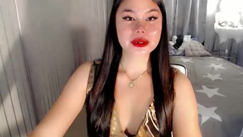 Snapshot of yournaughtyprincess16 chatting on October 8, 6:05 pm ALPHA DOM. QUEEN JASMINE online show from October 8, 6:05 pm