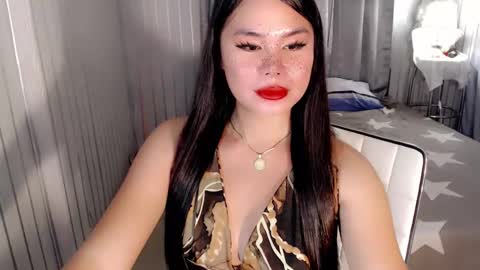 Snapshot of yournaughtyprincess16 chatting on October 11, 4:16 pm ALPHA DOM. QUEEN JASMINE online show from October 11, 4:16 pm