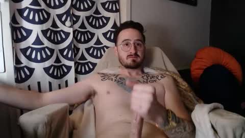 Snapshot of yourneighborhoodfriendlydick chatting on October 15, 8:03 am Sharing For Fun and Pleasure online show from October 15, 8:03 am