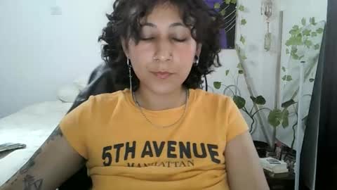 Snapshot of yourownerserena chatting on November 22, 8:30 pm Serena online show from November 22, 8:30 pm