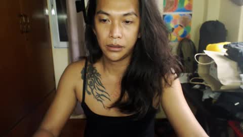 Snapshot of yourpinoy chatting on December 23, 7:06 am Iring online show from December 23, 7:06 am