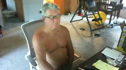 yourpoppi55 online show from June 20, 12:08 pm