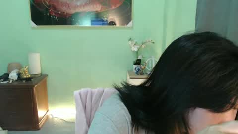 Trish online show from January 24, 1:35 am