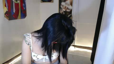 Trish online show from January 29, 7:43 pm