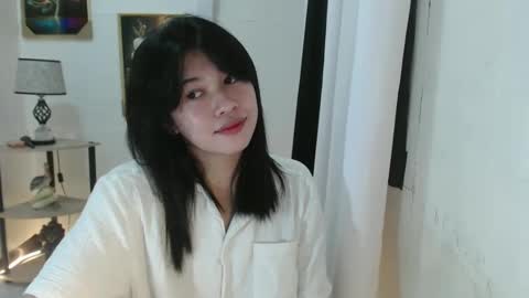 Trish online show from February 12, 8:07 pm