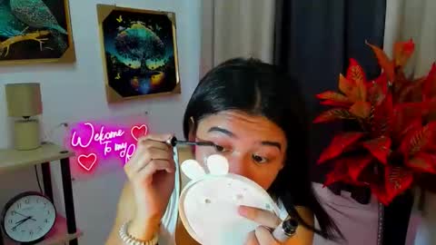 Trish online show from November 28, 12:30 pm