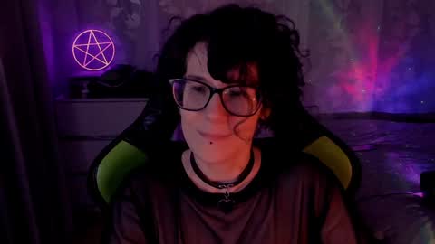 Yours Cosmic online show from January 26, 12:26 am