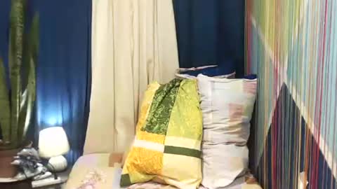 Snapshot of yoursexdivaxxx chatting on February 7, 2:19 am Nica Trocio online show from February 7, 2:19 am