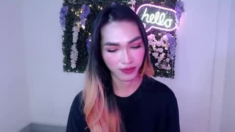 Snapshot of yoursexservice chatting on December 14, 11:56 pm online show from December 14, 11:56 pm