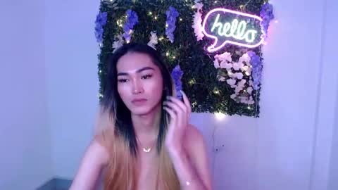 Snapshot of yoursexservice chatting on December 16, 1:53 am online show from December 16, 1:53 am