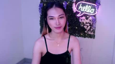 Snapshot of yoursexservice chatting on December 18, 11:40 pm online show from December 18, 11:40 pm