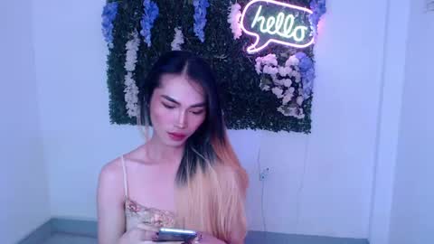 Snapshot of yoursexservice chatting on December 28, 3:04 am online show from December 28, 3:04 am