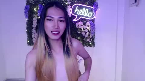 Snapshot of yoursexservice chatting on January 7, 12:03 am online show from January 7, 12:03 am