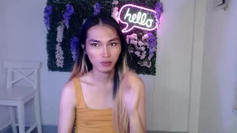 Snapshot of yoursexservice chatting on January 11, 1:37 am online show from January 11, 1:37 am