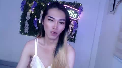 Snapshot of yoursexservice chatting on January 16, 11:37 pm online show from January 16, 11:37 pm