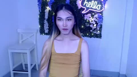 Snapshot of yoursexservice chatting on January 28, 2:00 am online show from January 28, 2:00 am