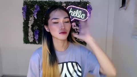 Snapshot of yoursexservice chatting on February 9, 11:04 pm online show from February 9, 11:04 pm