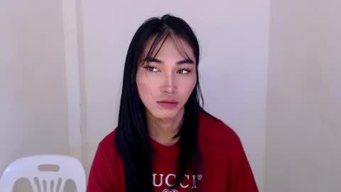 Snapshot of yoursexservice chatting on February 22, 1:00 am online show from February 22, 1:00 am