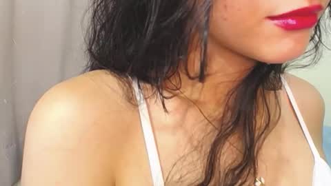 Snapshot of yoursexy18lover chatting on October 8, 5:49 am Lina and roberth online show from October 8, 5:49 am