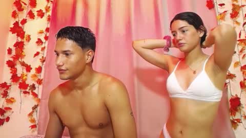 Snapshot of yoursexy18lover chatting on November 7, 9:09 am Lina and roberth online show from November 7, 9:09 am