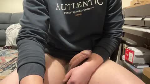 yoursexydaddy692 online show from March 2, 6:19 pm