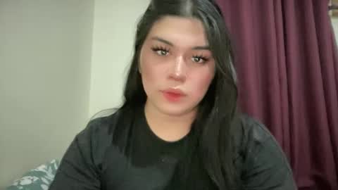 LALA online show from April 22, 5:47 pm