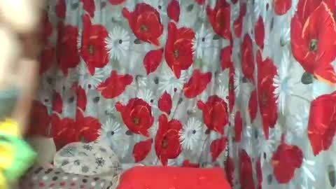 Snapshot of yourshygirl82 chatting on May 27, 2:03 pm im MAY online show from May 27, 2:03 pm