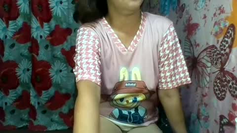Snapshot of yourshygirl82 chatting on July 21, 12:13 am im MAY online show from July 21, 12:13 am