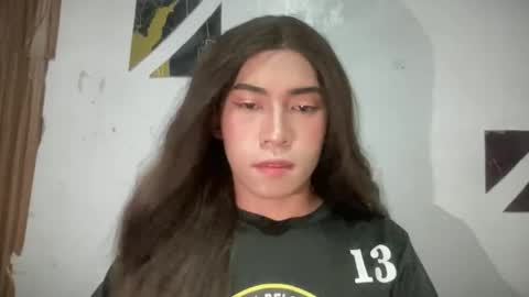 yoursweet_april19 online show from May 12, 8:55 am