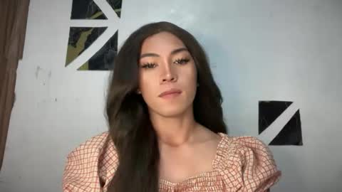 yoursweet_april19 online show from May 14, 7:09 pm