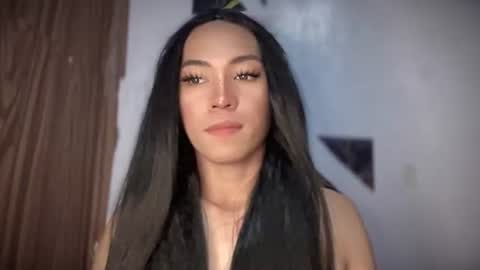 yoursweet_april19 online show from May 18, 8:42 am