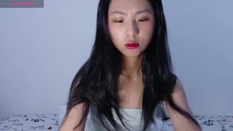 Snapshot of yoursweetestkiwi chatting on December 23, 3:04 am Kiwi online show from December 23, 3:04 am