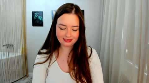 Snapshot of yoursweetmaddy chatting on May 26, 11:28 am yoursweetmaddy online show from May 26, 11:28 am