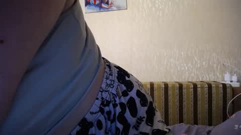 Snapshot of yourswetiegirl chatting on September 25, 10:52 am Sofia online show from September 25, 10:52 am