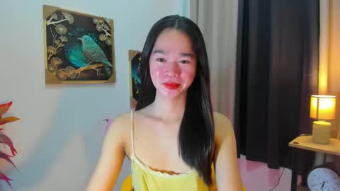 yourtinybunny online show from April 20, 10:18 am