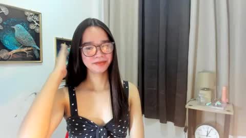 Snapshot of yourtinybunny chatting on July 4, 12:22 pm yourtinybunny online show from July 4, 12:22 pm