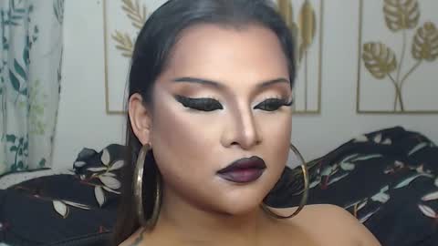 Snapshot of yourtrannyqueenxxx chatting on November 21, 8:24 am Anastacia Grey online show from November 21, 8:24 am