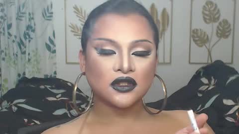 Snapshot of yourtrannyqueenxxx chatting on November 23, 1:22 pm Anastacia Grey online show from November 23, 1:22 pm