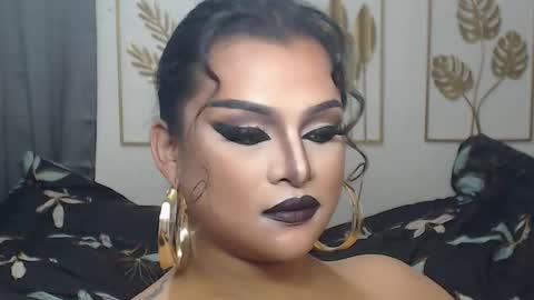 Snapshot of yourtrannyqueenxxx chatting on January 11, 10:15 pm Anastacia Grey online show from January 11, 10:15 pm