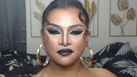 Snapshot of yourtrannyqueenxxx chatting on January 13, 10:48 pm Anastacia Grey online show from January 13, 10:48 pm