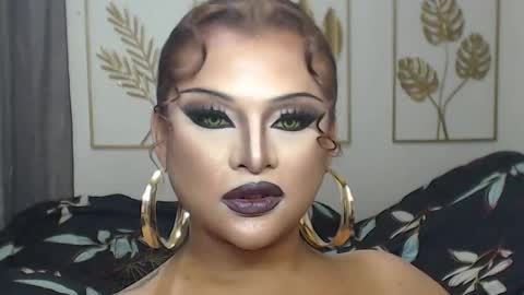 Snapshot of yourtrannyqueenxxx chatting on March 11, 11:00 pm Anastacia Grey online show from March 11, 11:00 pm