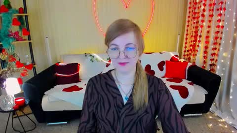 Alice online show from February 16, 9:49 am