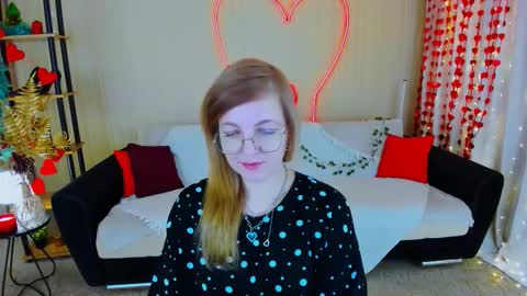 Alice online show from March 15, 9:48 am