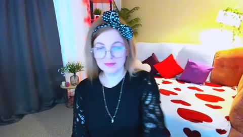 Alice online show from April 19, 10:25 am