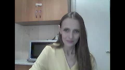 Snapshot of youur_light chatting on May 13, 5:21 pm Youur light online show from May 13, 5:21 pm