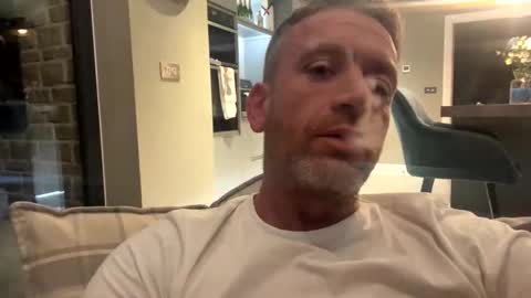 Snapshot of youwantus69 chatting on September 19, 4:36 am You want us 69 online show from September 19, 4:36 am