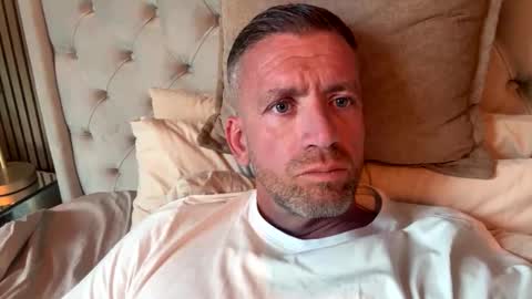 Snapshot of youwantus69 chatting on October 26, 1:17 pm You want us 69 online show from October 26, 1:17 pm